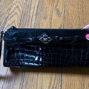 Brighten black wristlet